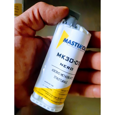 cartuccia ricarica adesivo metacrilato per incollare metallo resina compositi